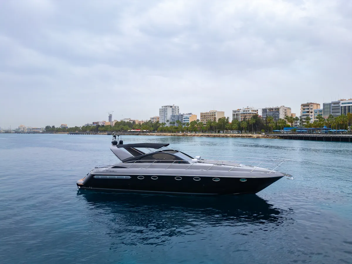Fairline Targa 48 V